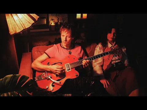 Video Thumbnail: kamanių šilelis - ir ramu, ir neramu