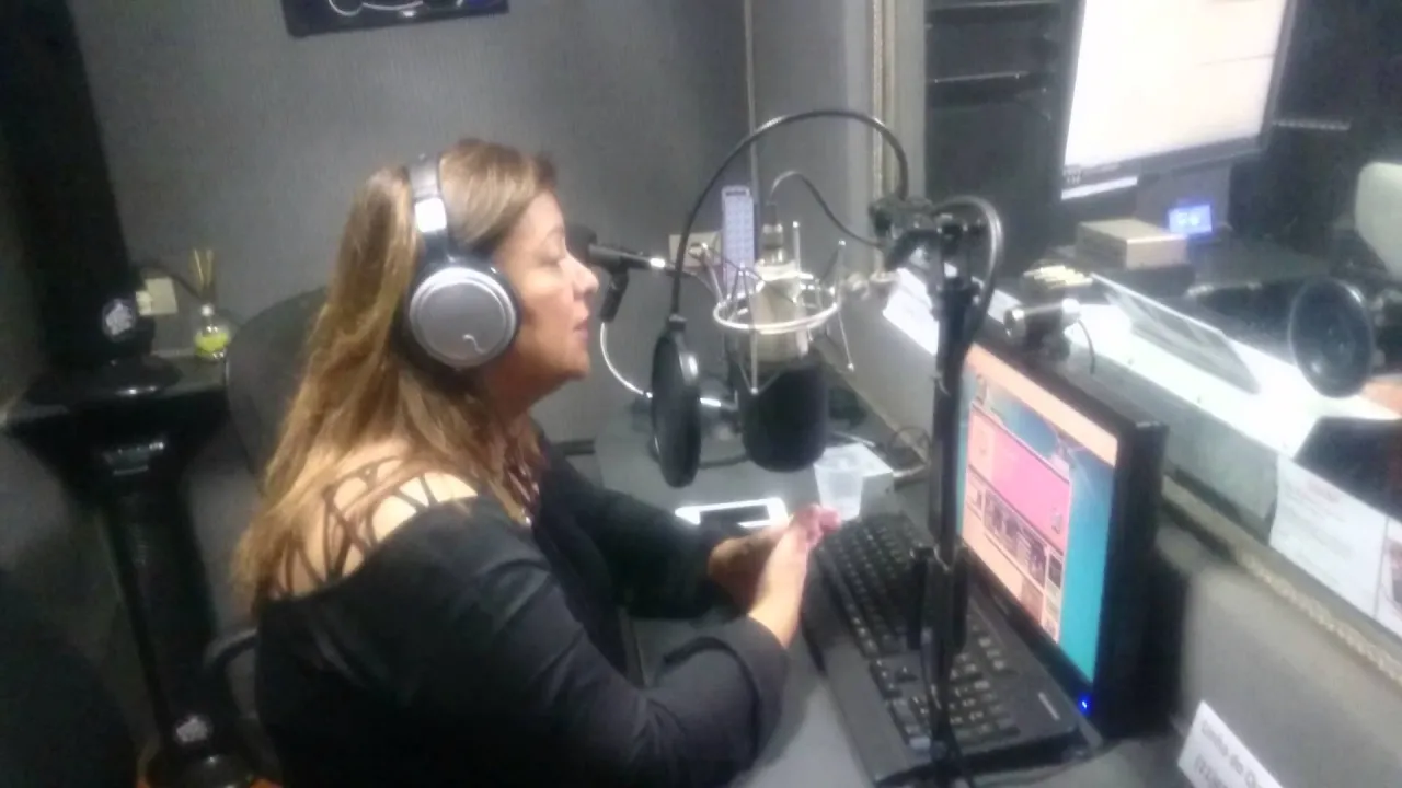 Radio New Life Fm de carapicuiba