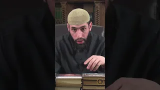 When is the time to stop eating and drinking in Ramadan