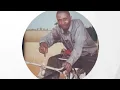 Download Lagu Ssaabannywi Gerlad Kiweewa ng'ayimba akameeme mu kivulu kya leediyo obujjajja Enkuuka mu 2005 #viral