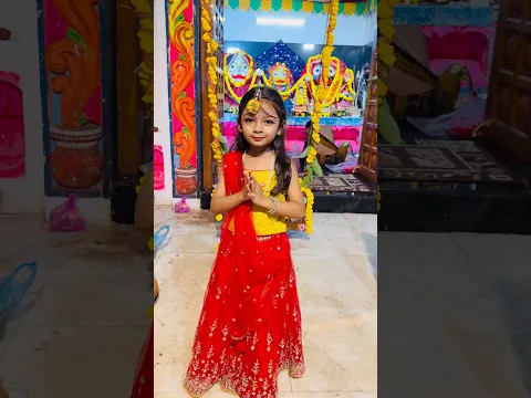 Tooktook Krishna ko jhula me jhulane ka man h