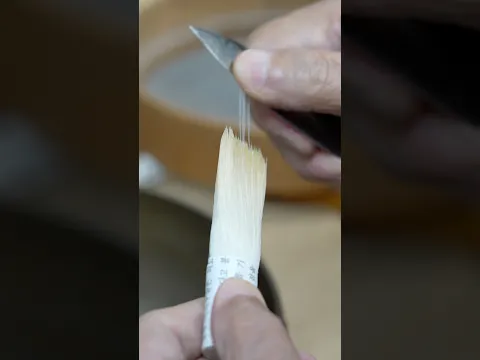 Over 100 Touches for a Single Calligraphy Brush