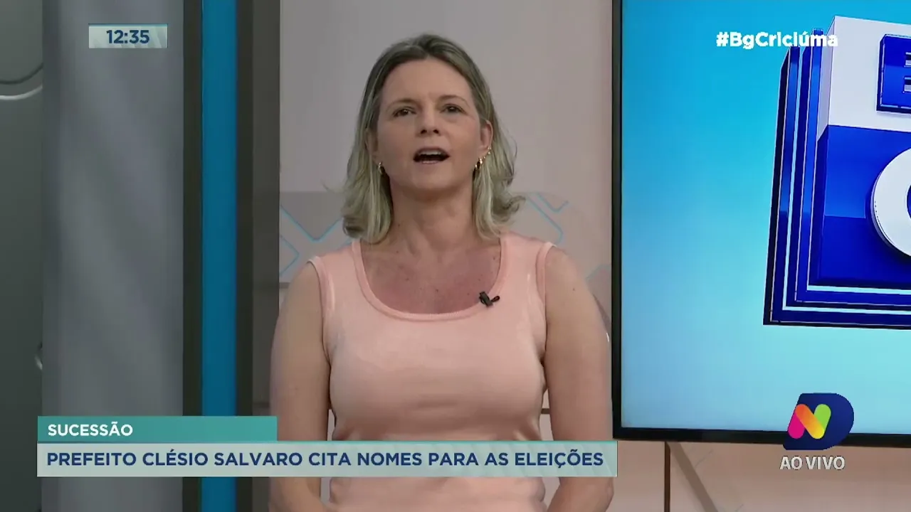 Karina Manarin: Jair Bolsonaro é internado com obstrução intestinal