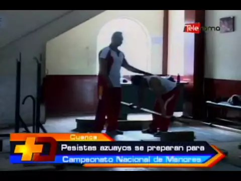 Pesistas azuayos se preparan para campeonato nacional de menores