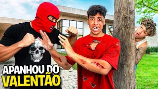 APANHEI MUITO DO NOVO VALENTÃO * O mascarado da toca vermelha 