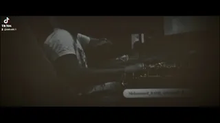 محتاج سرير في مصحه نفسي عشان بموت دندنها