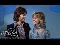 Download Lagu Cliff Richard \u0026 Olivia Newton-John - I'm Leaving It All Up To You (It's Cliff Richard, 28th Sept 74)