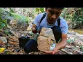 Download Lagu BERBURU BATU KRISTAL GIOK KE DALAM HUTAN SUMATERA,DI KASIH REJEKI BATU INI - STONE HUNTING