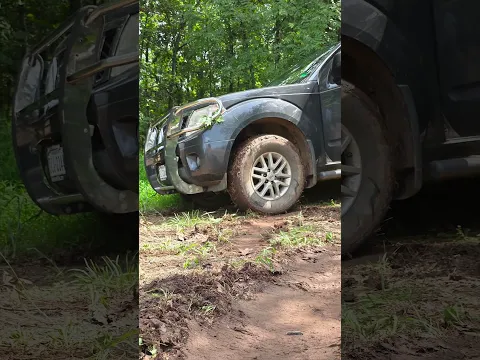 The stuck truck was click bait? #narrowayhomestead #offgrid #redclay #mud #stuck #slick #clickbait