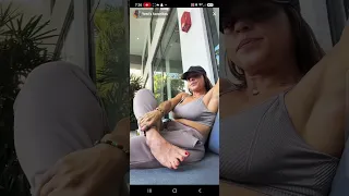 beautiful yoga tiktok girl toes soles up close