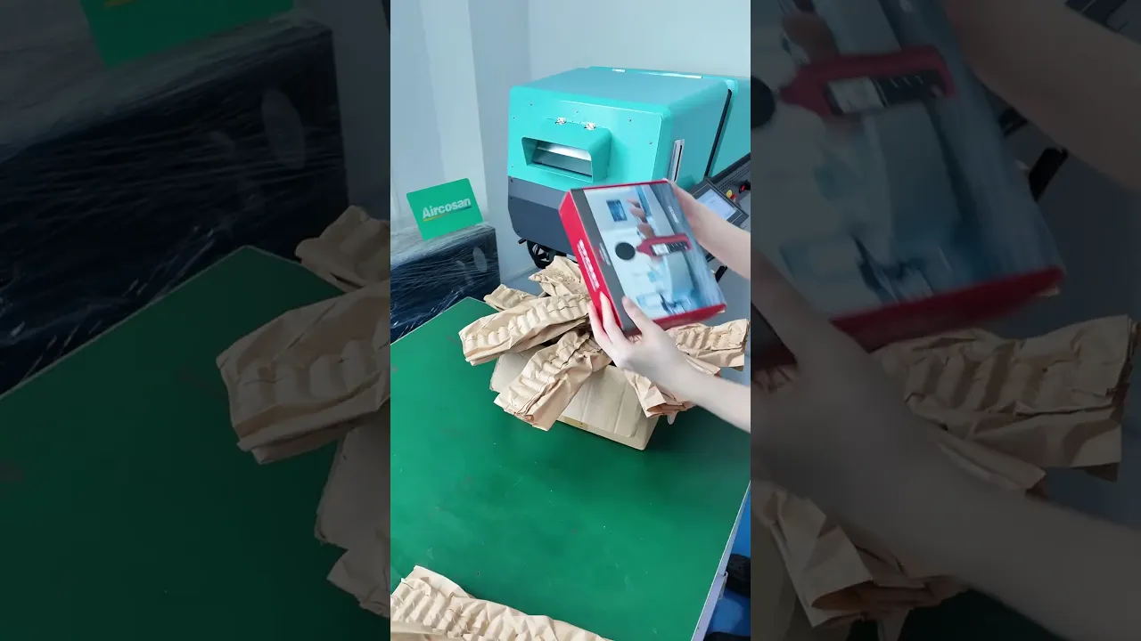 이 이중층 판지 절단기는 놀랍습니다! 상층은 메시 모양으로 절단합니다,