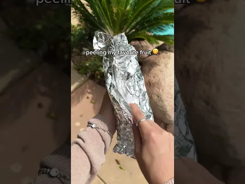 This fruit trick is a hit at hangouts.