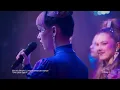 Electric Bloom: La mejor banda del mundo | Clip Musical | "One Little Spark"