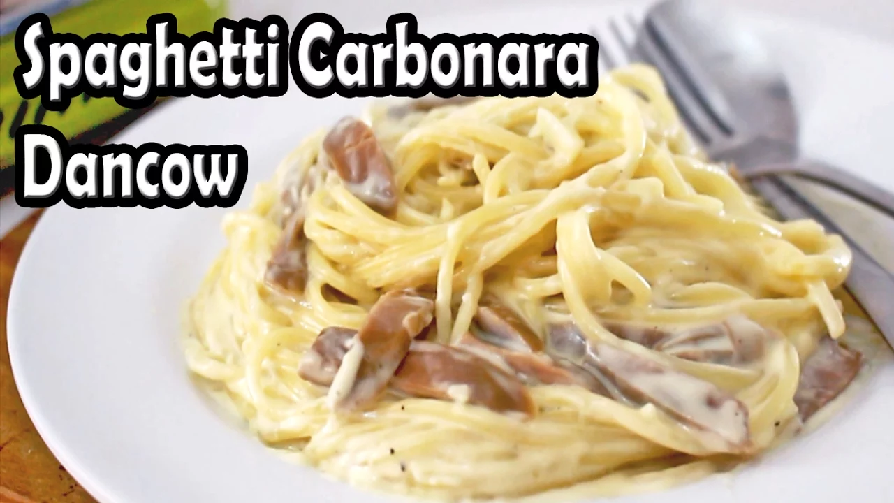 Gordon Ramsay Cooks Carbonara in Under 10 Minutes | Ramsay in 10. 