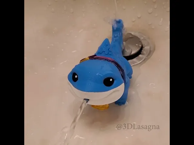 Jeff the Landshark water toy video thumbnail