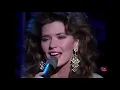 Download Lagu Shania Twain - Blue Eyes Crying In The Rain(1993)(Music City Tonight 720p)