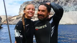 Stay Calm, Breathe Deep, Face the shark- Sailing Vessel Delos Ep. 162