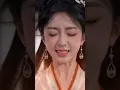 제자가 강할수록 주인은 무적, 사람들은 그를 종문 폐급으로 오해하지만 손짓 하나로 미녀 제자에게 최강 봉황체를 주고 누워서 만 배 수련을 취득한다.#종문 폐급