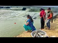Fishing Video🎣🎣|| Beautiful cute lady fishing in the river with a hook || River fishing Video #fish