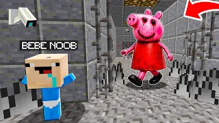 ESCAPA de la PRISION de PEPPA PIG MALVADA 😱 Bebé Noob en MINECRAFT