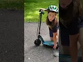 How to use the Razor Power Core E100 electric scooter