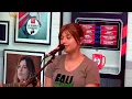 Marine interprète "Escroc" dans Le Double Expresso RTL2