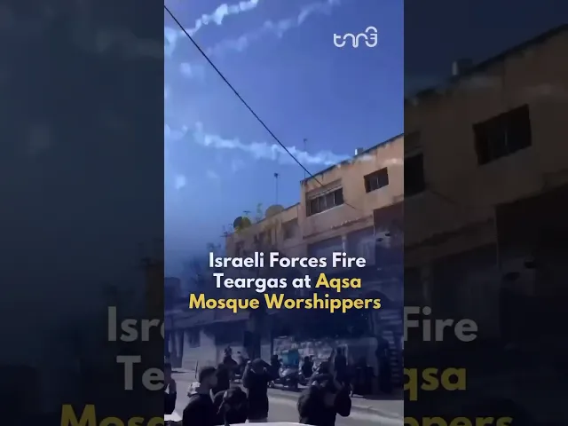 ⁣Israeli Forces attack Muslim worshippers at the Aqsa Mosque compound during Friday prayer.