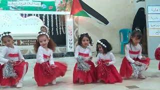 بالورد استقبلوهم والله بيستاهلو اطفال دندنها