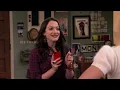 ‘2 Broke Girls’ Moments to Watch While You Doomscroll
