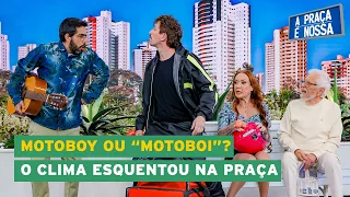"Motoboi"? Cadu não deixou barato para o novo namorado da Lurdinha | A Praça É Nossa