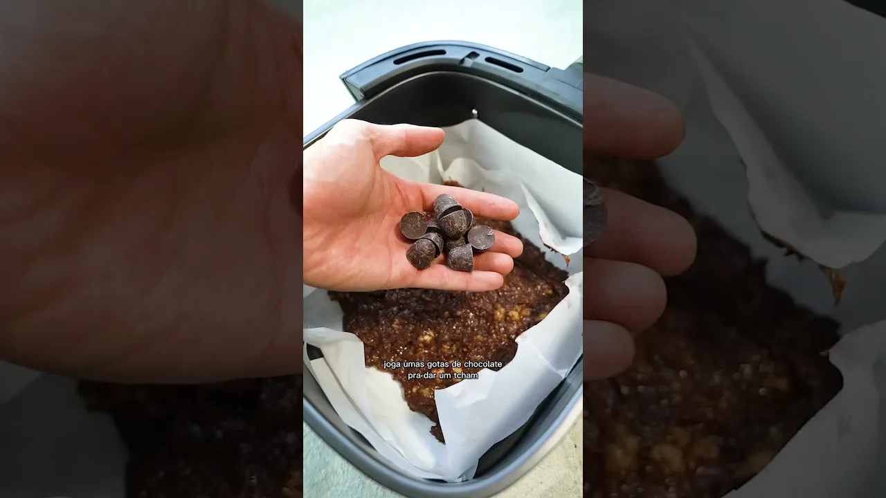 RECEITA DE BROWNIE PRA FICAR MOOONSTRO!!! #SHORTS
