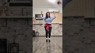 الرقص على الأغاني رايحين نسهر 