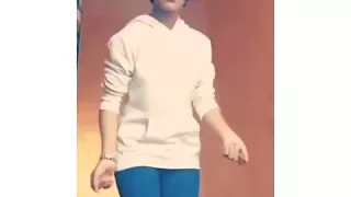 عزيز ناوي اقطع وعيني صعب تدمع 