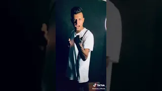 مكتوب عليا ياخلق مخاف وسط الضلمه مخاف تيجي سكتي 