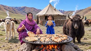 Afghan Shepherd Bakes Bread on Hot Stones! 🔥| Surviving in the Highest Mountain of Afghanistan 