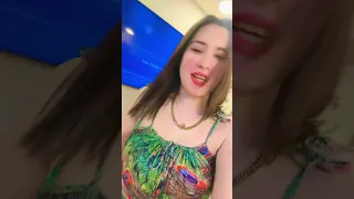 مين الي كان بيداري 