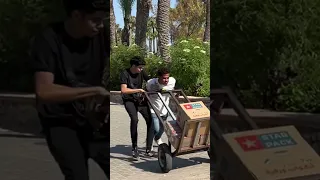 هتضحك أول ١٠٠ مرة بس 