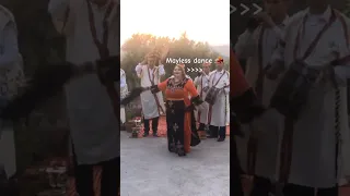 La Danse Kabyle Mayless Kabyle Kabylie Dance Mariage Kabylie Dancer Tiziouzou Kabyle Girl 