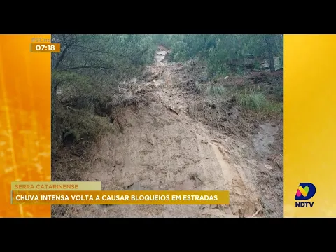 Serra catarinense: chuva intensa volta a causar bloqueios em estradas