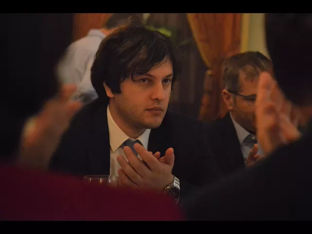 ირაკლი კობახიძეს ქნესეთის თავმჯდომარემ ოფიციალურ ვახშამზე უმასპინძლა