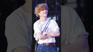 Kiss A Just Play Date To You V Kimteahyung Tae Parmiedits 