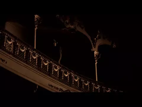 Un tiro en la Espalda Tráiler Oficial