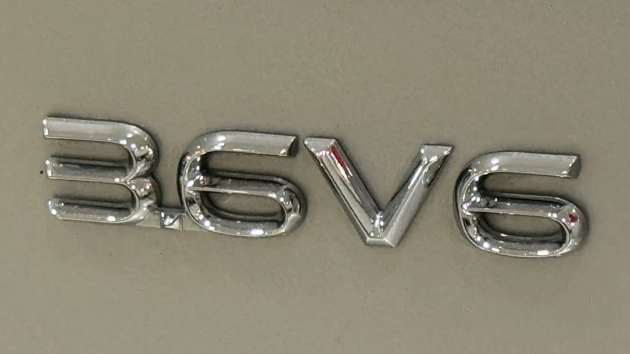 OMEGA CD 2005 3.6 V6 258cv 9.000 km RARIDADE ABSOLUTA