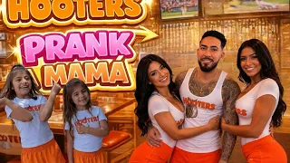 Lleve a mis Hijas a Hooters para ver la Reaccion de Mama 