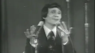 في يوم من الأيام عبد الحليم حافظ حصريا ولأول مرة بالتقديم النادر من معرض دمشق الدولي7 أغسطس 1976 