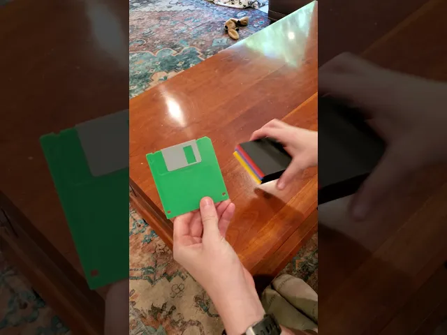 Floppy Sip – Retro Floppy Disk Coaster with Sliding Storage Design video thumbnail