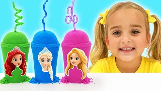 Kinetic Sand! Alice Swaps Real Things for Kinetic Sand