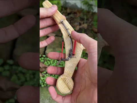 Artistic banana-shaped wooden gun#diy #bambooart