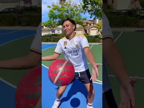 Who Will Catch The Ball? π
#shorts