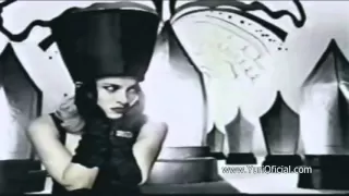 yuri de que te vale fingir video oficial 